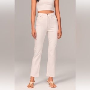 Ultra High Rise Ankle Straight Jean in Cream